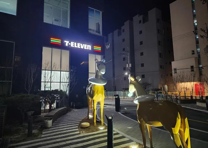 Sokcho Summitbay 1209 "Ocean View"