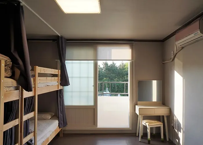 Blue Door Hostel Guesthouse